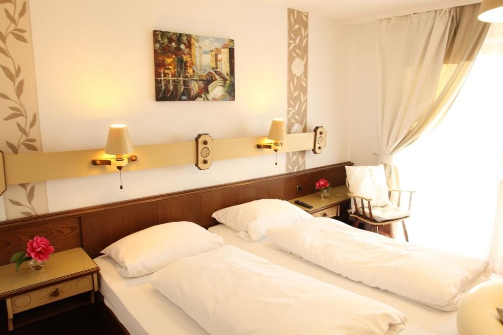 Kurhotel Wuerdinger Hof Bad Füssing Δωμάτιο φωτογραφία